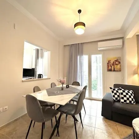 The “roman Market” Lux شقة سالونيك